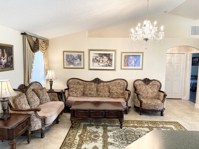 Building Photo - 35 Postman Ln