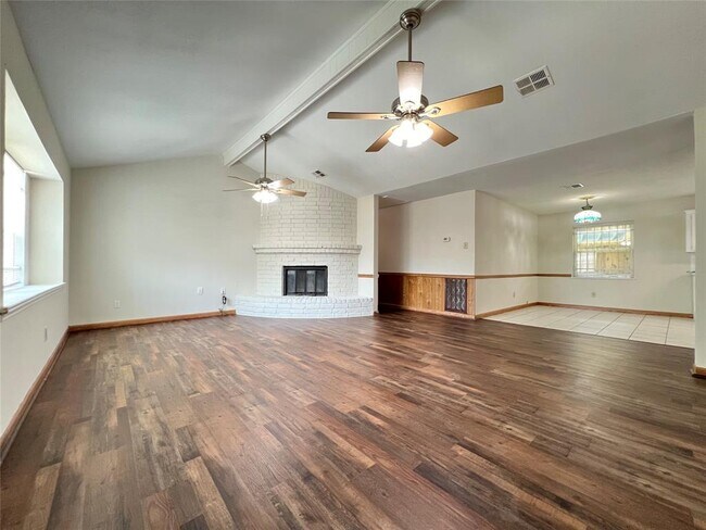 Primary Photo - 9210 Meaux Dr