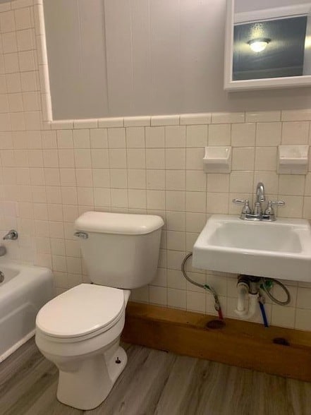 Building Photo - 363 Highland Ave NW