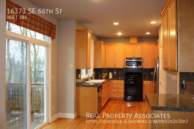 Building Photo - 16373 SE 66th St
