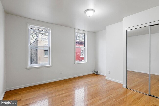 Building Photo - 1824 N Taney St
