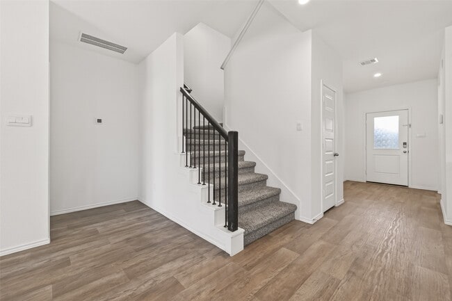 Building Photo - 7427 Audubon Russet Dr