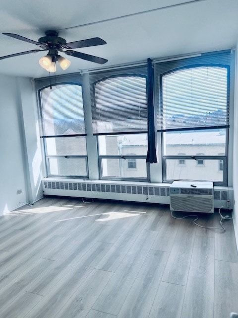 Building Photo - 1450 E 55th Pl