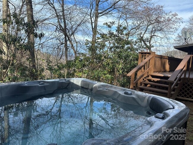 Building Photo - 227 Cool Springs Rd