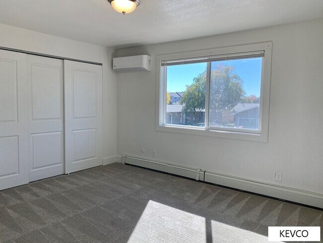 Building Photo - 1747-1759 E 16th St