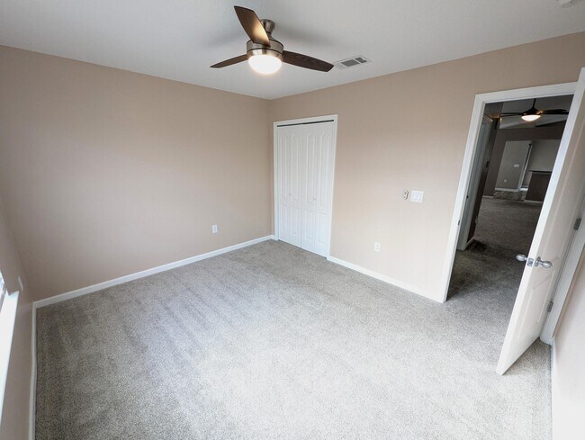 Building Photo - 1950 Catline Cir