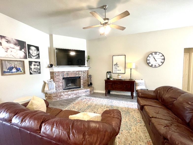 Building Photo - 7418 32nd St