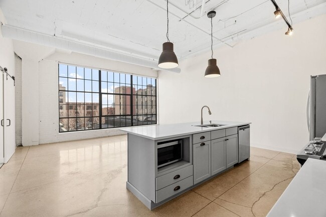 Interior Photo - Smyth Lofts | Luxury Lofts in the North Loop