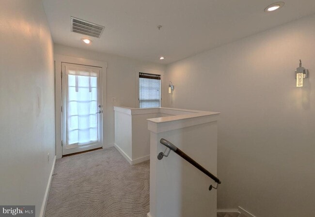 Building Photo - 22447 Verde Gate Terrace