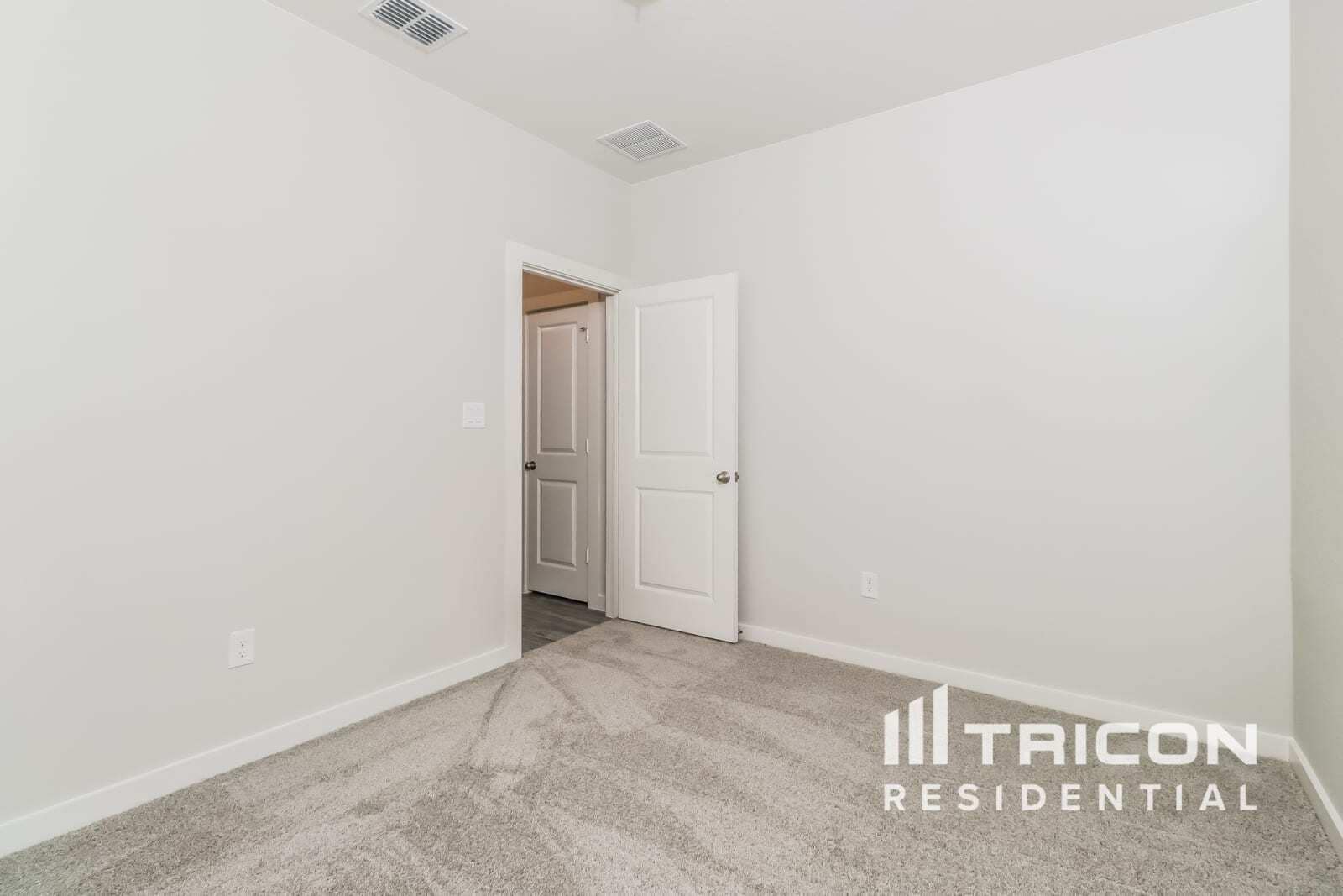 Building Photo - 1637 Palo Verde Wy