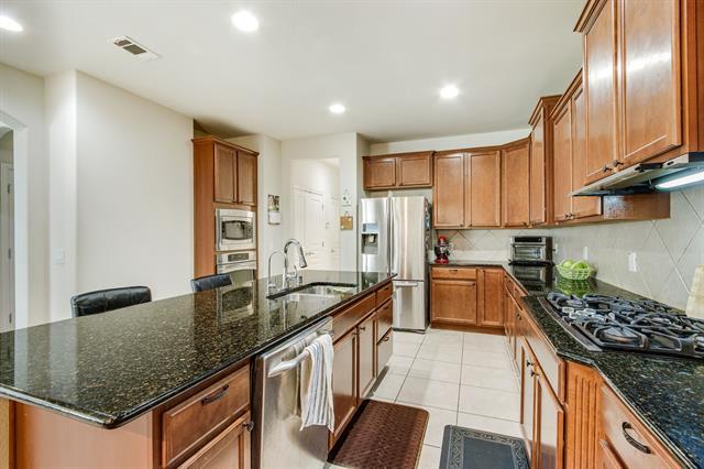 Building Photo - 6131 Myrtle Ln