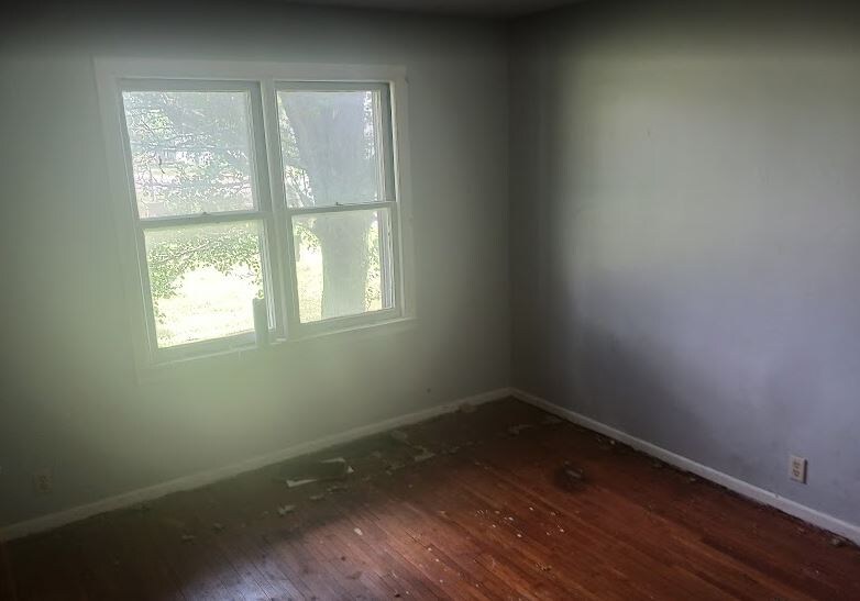 Building Photo - 1508 E Fairchild St