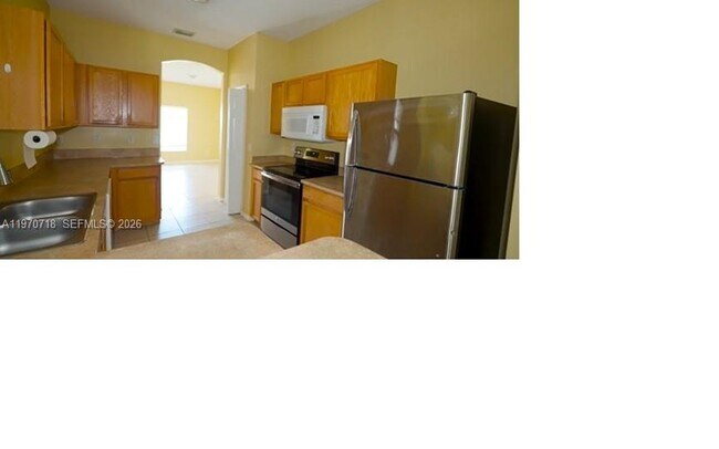 Building Photo - 8720 97th Ave