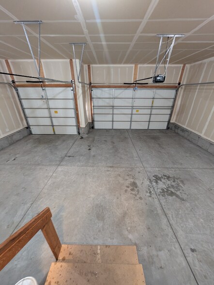 Building Photo - 638 W 1870 S