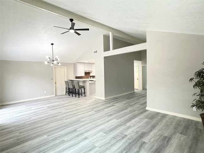 Building Photo - 11922 Sea Shore Dr