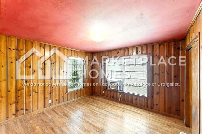 Building Photo - 2603 Kaiser Dr