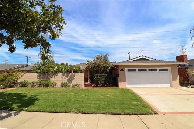Primary Photo - 1117 E Trenton Ave