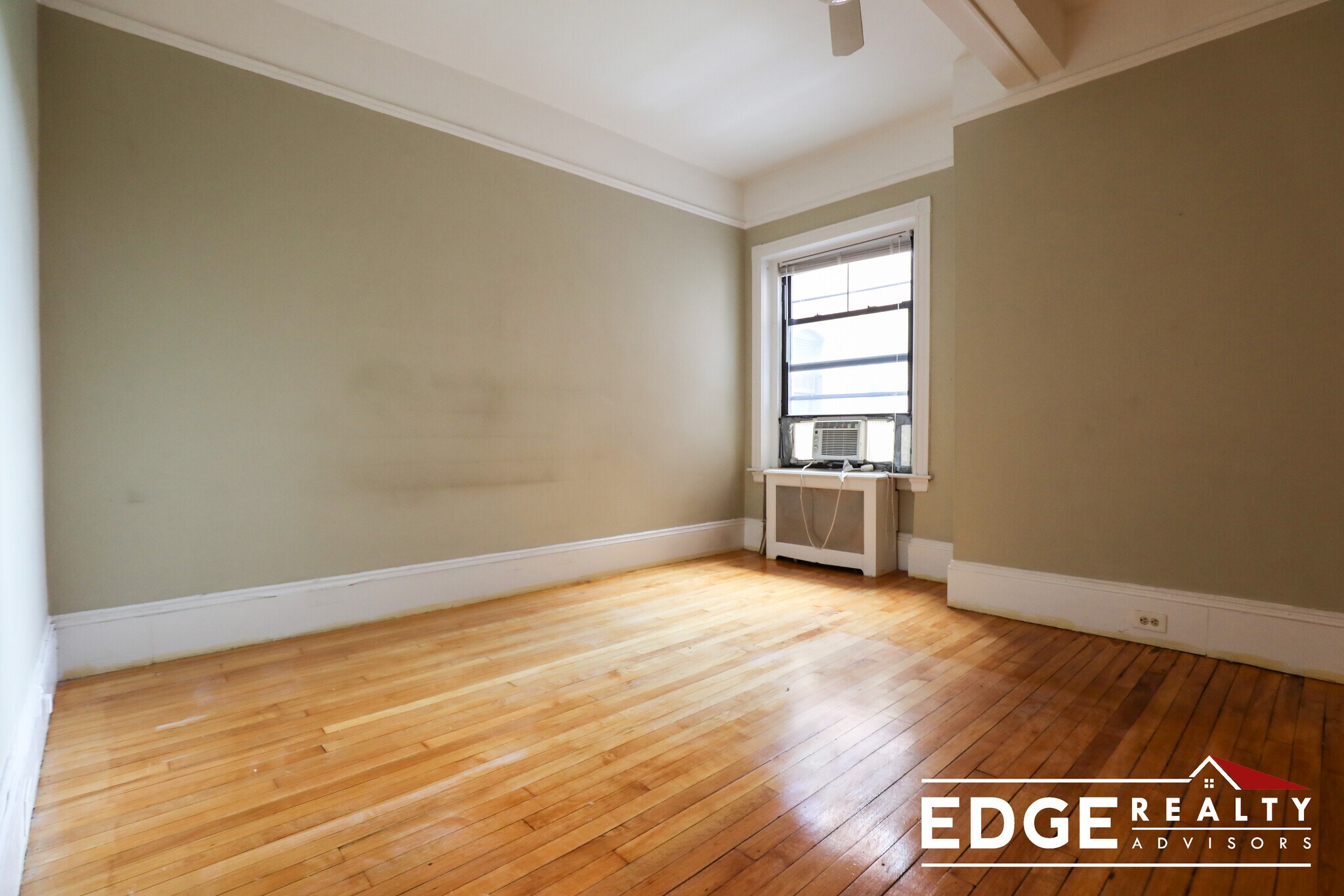 Building Photo - 1601 Beacon St