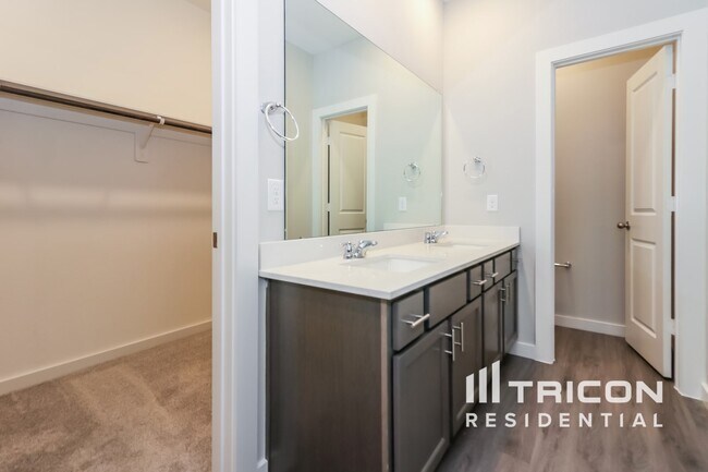 Building Photo - 23627 Gibson Frst Dr