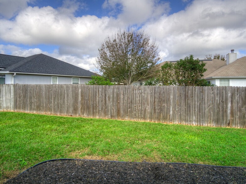 Building Photo - 3794 Blackthorn Ct