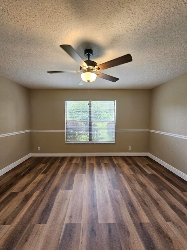 Building Photo - 1541 Windorah Way