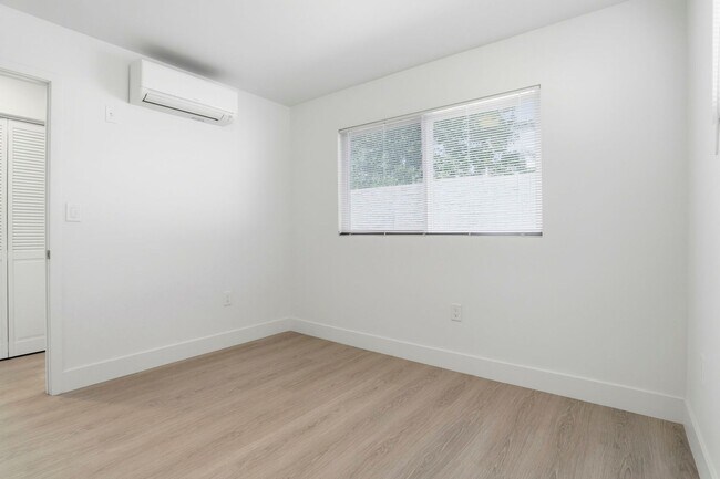 Building Photo - Just Built Two Bedroom Property!