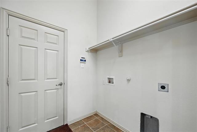 Building Photo - 520 Smoke Tree Dr