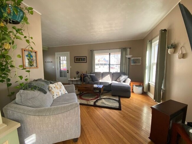 Building Photo - $2,200 | 3 Bedroom, 2.5 Bathroom House | No Pets | Available for a January 7th, 2026 Move In!