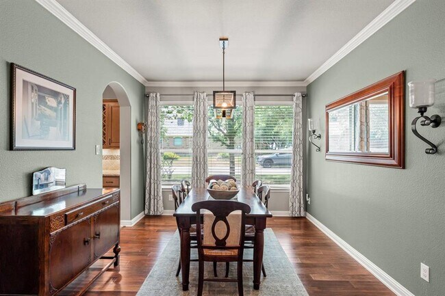 Building Photo - 420 Wild Rose Dr