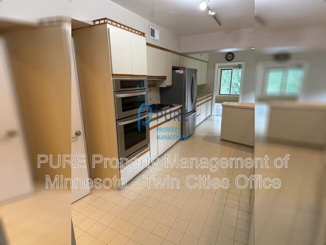 Building Photo - 9629 Rich Valley Blvd