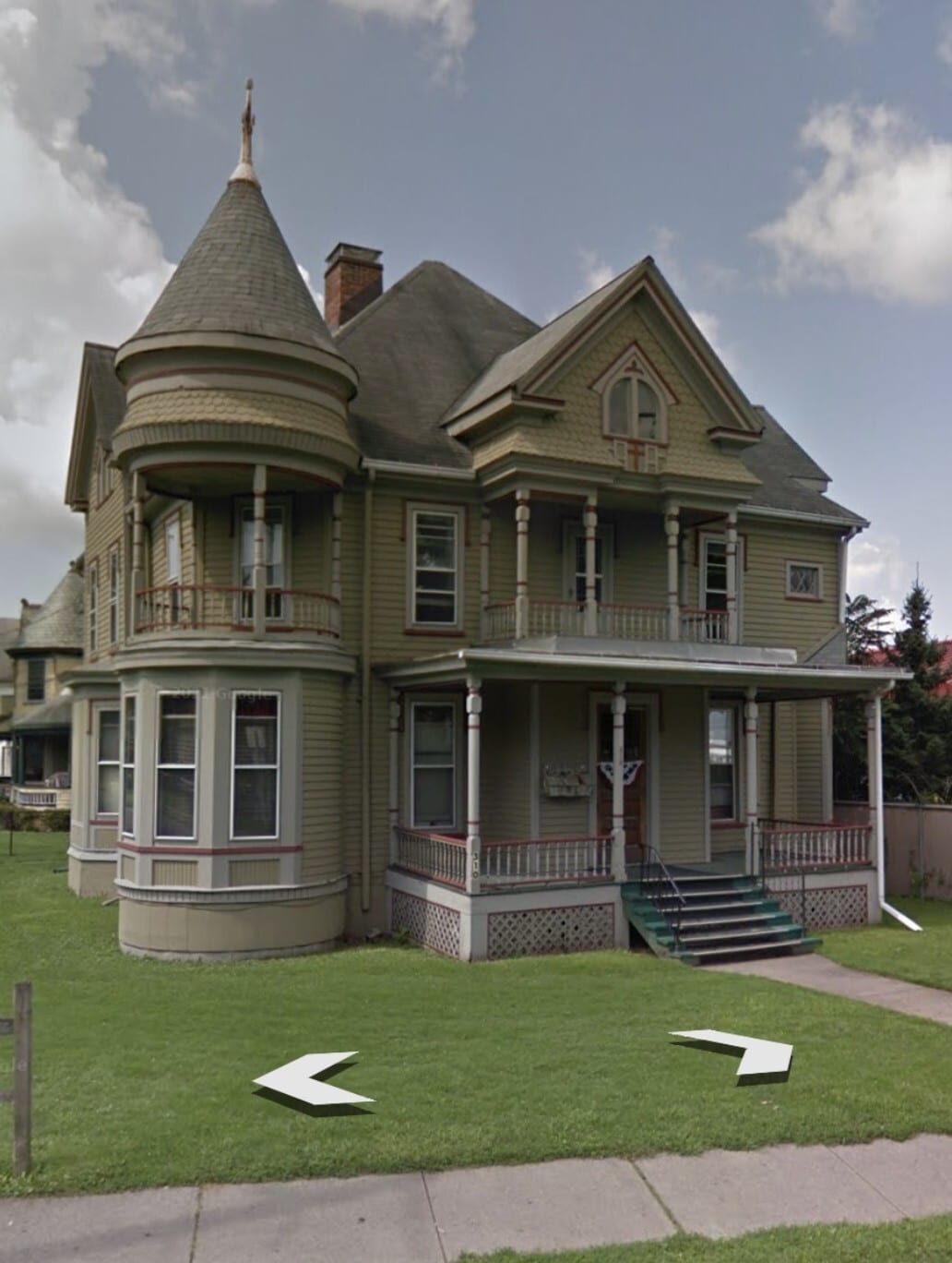 Building Photo - 310 Maple Ave