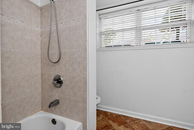 Building Photo - 4689 Joanna Ct