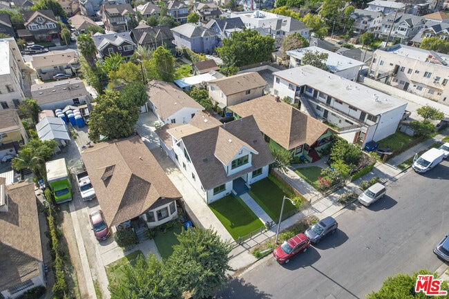 Building Photo - 2896 W 14th St
