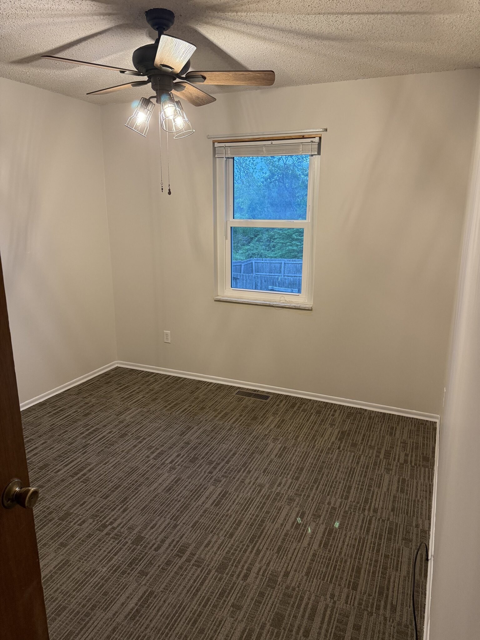 Building Photo - 7602 Elton St