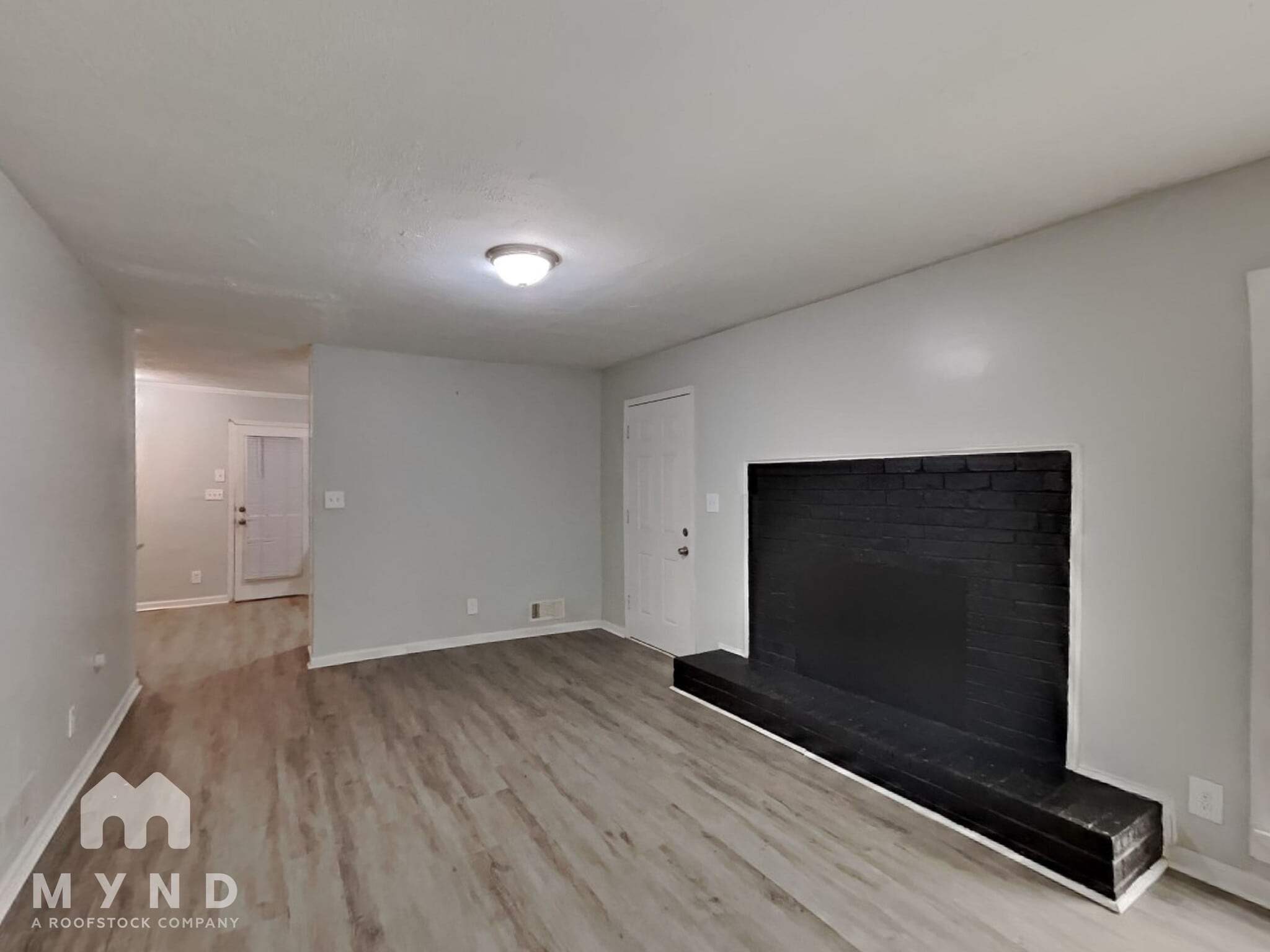 Building Photo - 2121 W Chester Cir SE