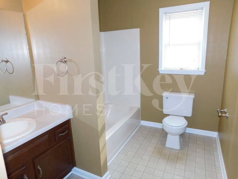 Building Photo - 5080 Pine Mountain Rd NW