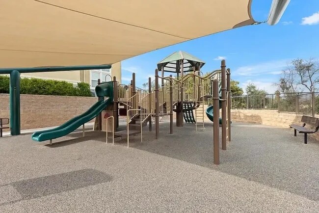 Building Photo - 3011 Cole Grade Dr