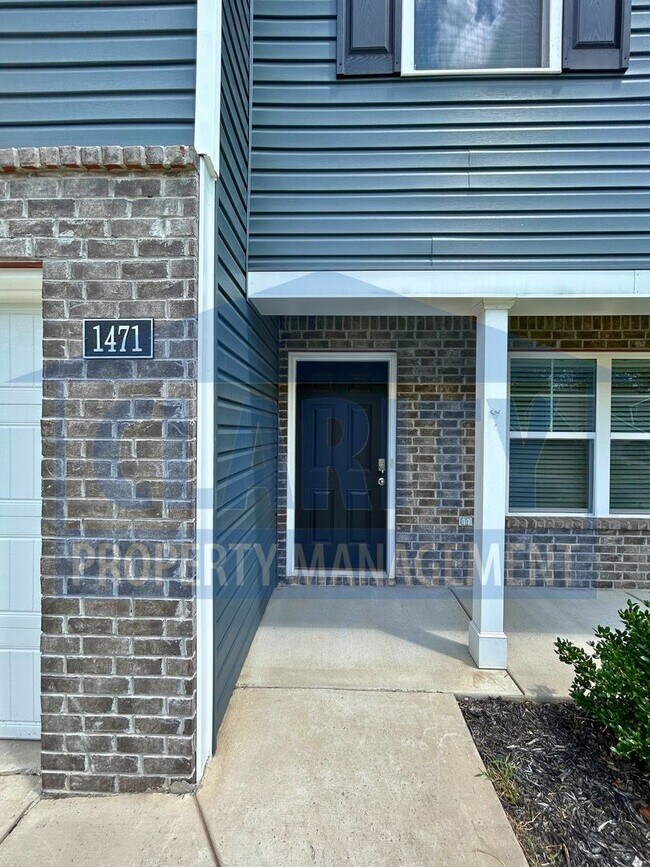 Building Photo - 1471 Housley Dr