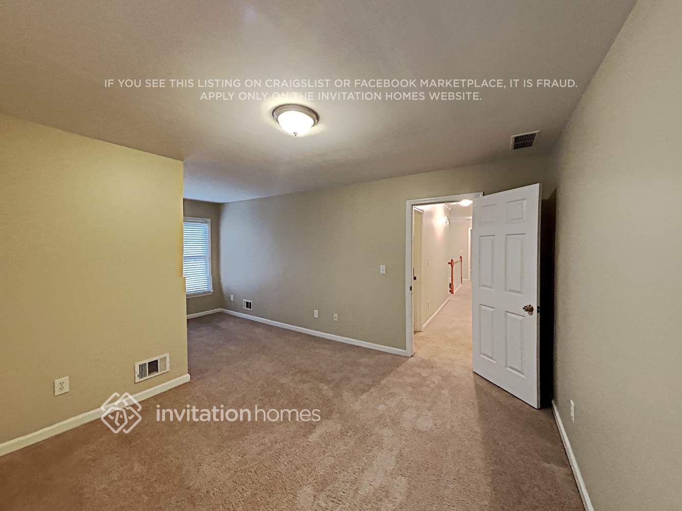 Building Photo - 404 Willowbrook Ct