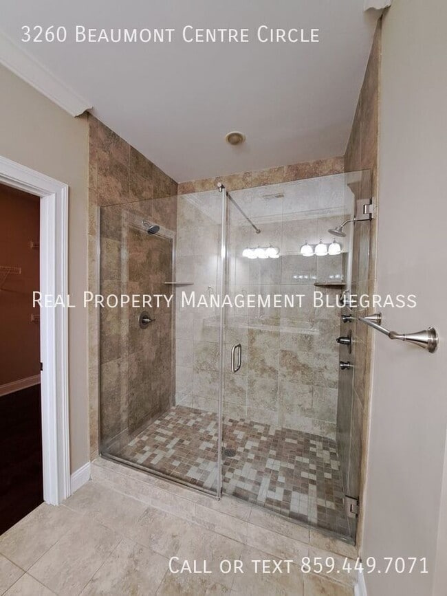 Building Photo - 3260 Beaumont Centre Cir