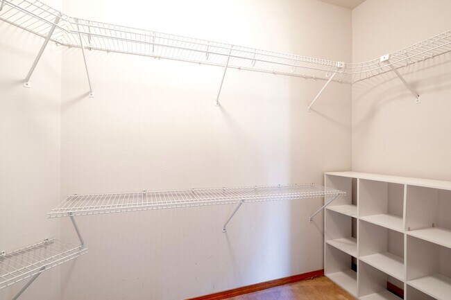Building Photo - 18328 10th Dr SE