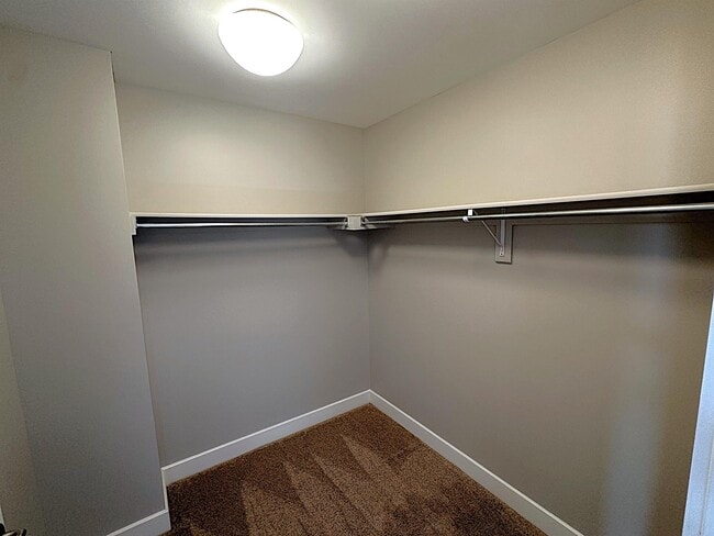 Building Photo - 7220 W Bonfils Pl