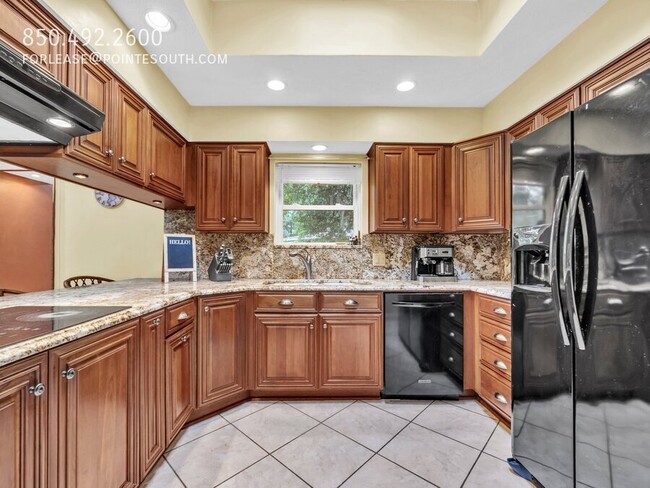 Building Photo - 333 Jonquil Cir