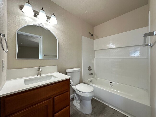 Building Photo - Three Bedroom - Country Living