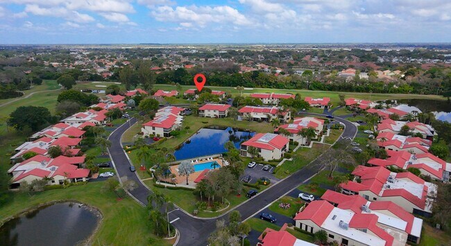 Building Photo - 8545 Casa Del Lago