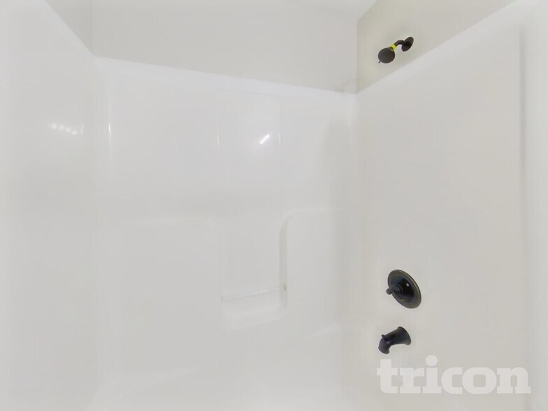 Building Photo - 1033 Dwight Eisenhower Way