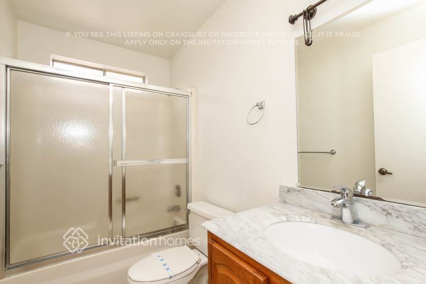 Building Photo - 6110 W Tierra Buena Ln