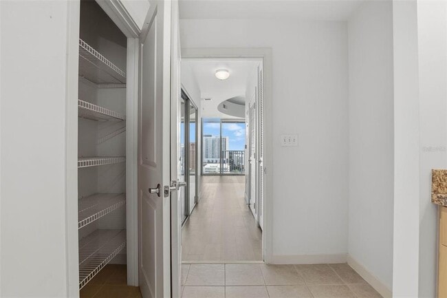 Building Photo - 155 S Court Ave