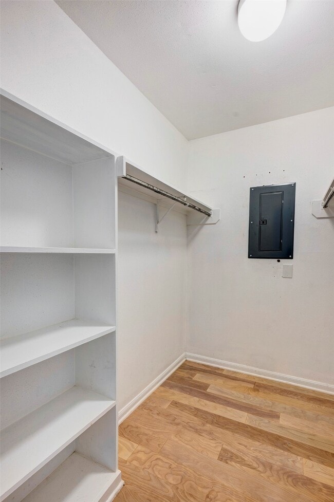 Building Photo - 1201 McDuffie St