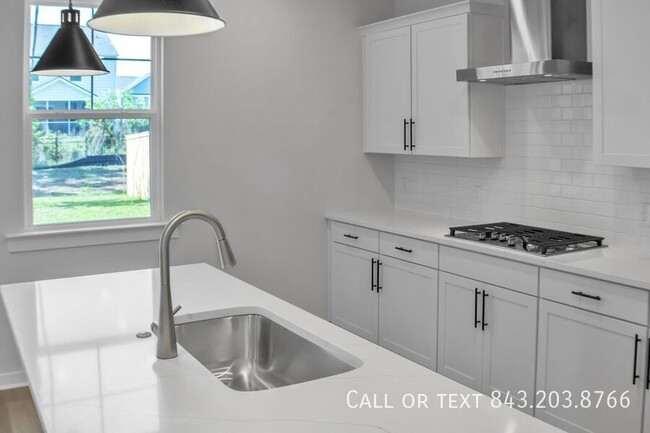 Building Photo - 1051 Old Cypress Run